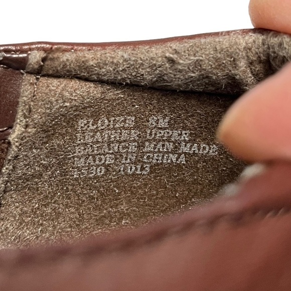 Easy Spirit “Eloize” Brown Leather Stacked Heels Size 8 Medium - Picture 13 of 14